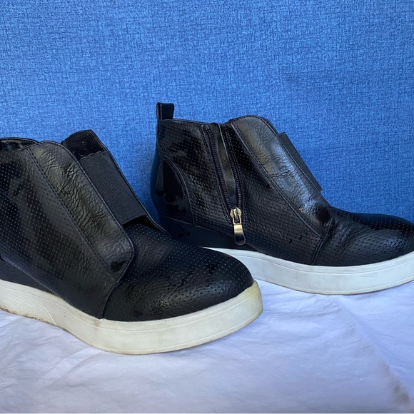 Slip On High Top Black Sneakers - Picture 2 of 9